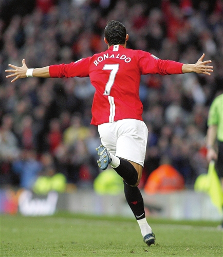 境更加引人 境更加引人